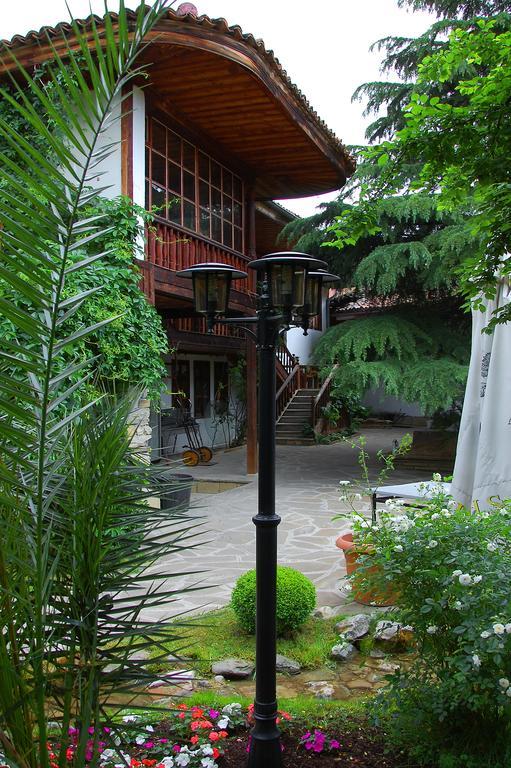 Chakarova Guest House Sliven ภายนอก รูปภาพ